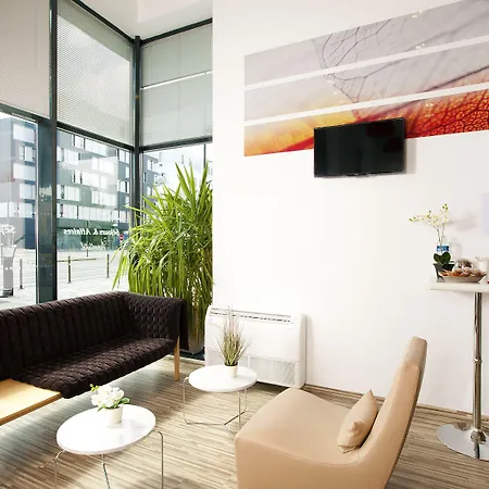 Sejours & Affaires Paris-vitry 3* Витри-сюр-Сен