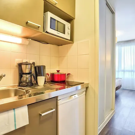 Sejours & Affaires Paris-vitry 3*